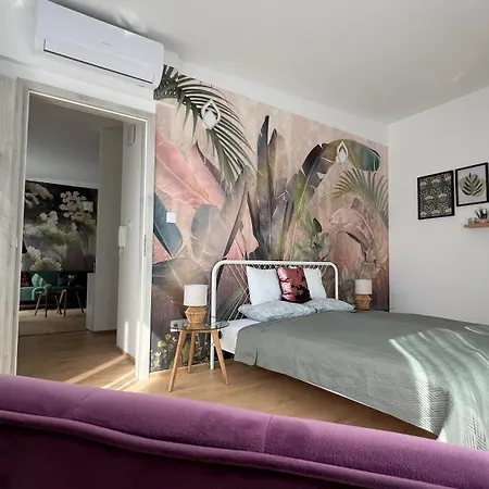 Westend Terrace 2-bedroom Lägenhet *