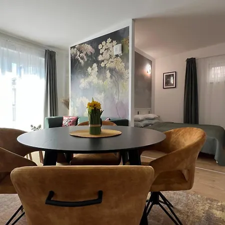 Westend Terrace 2-bedroom * Budapešť
